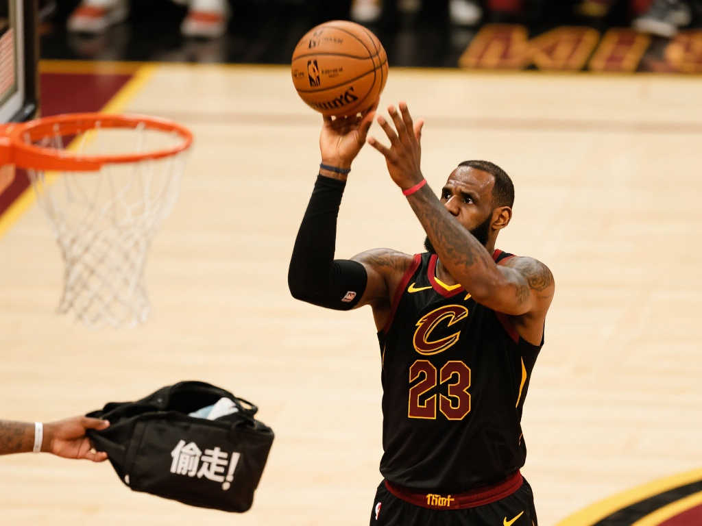 综合表现 综合表现